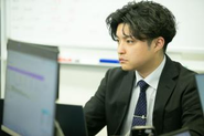 新規事業を立ち上げ、事業部も増設しながら仲間を増やしていきます。