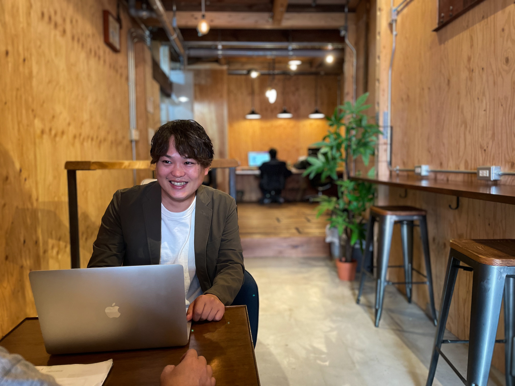 「電車通勤のない世界を実現する」独立を目指し老舗企業からフリーランスの営業に転身