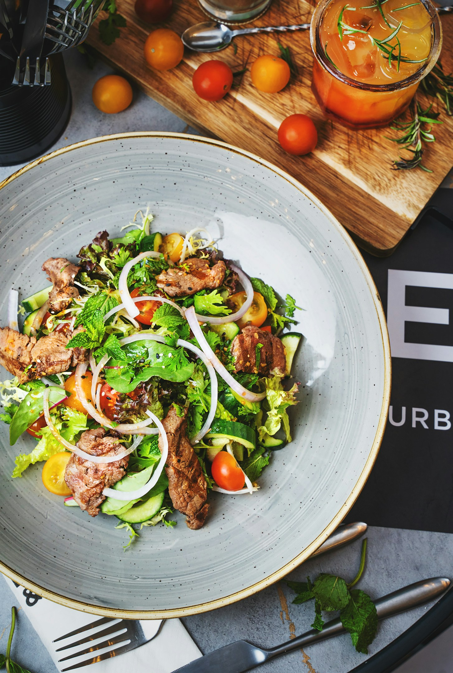 ＊オフィス周辺のおすすめランチをご紹介＊