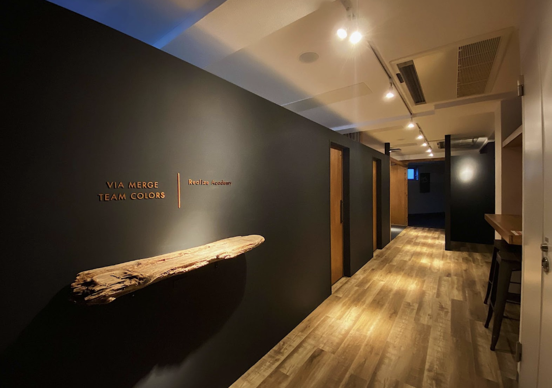 究極のDIY！「クリエイティブ×オフィス」！ゼロから手作りしたこだわりのオフィス！