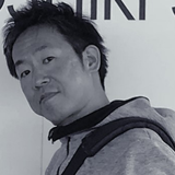 フジワラ シゲル