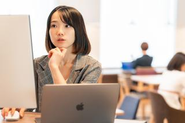 RemoguにはRA（法人営業）・CO（求職者担当）のチームがあります。どちらも若手が積極的に活躍しています！自己成長が事業成長に直結する、そんな手触り感のある事業成長を経験してみませんか？