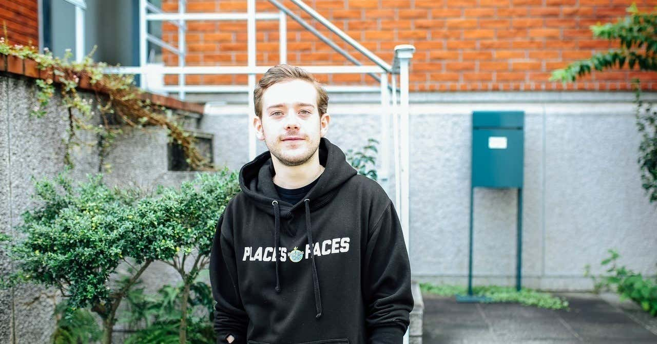 フラミンゴで一緒に働く講師のご紹介｜英語を話す自信がつくクラスを得意とするパトリック先生