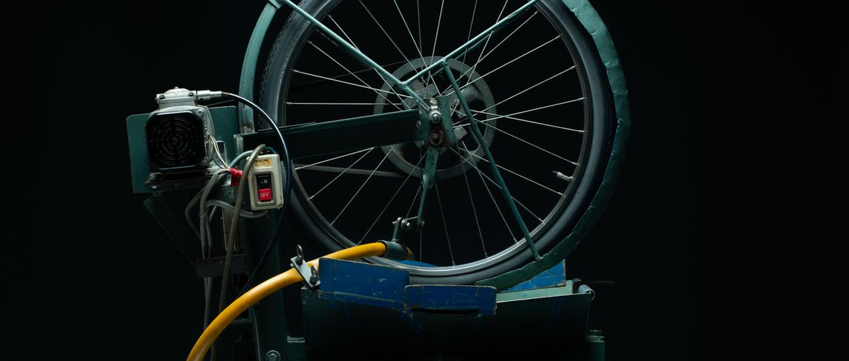 高性能光学素子を扱うイノベーター集団|あなたの可能性を広げませんか？