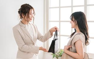 SNS運用に携われる営業事務を募集します！今回は静岡募集のため「地元で働きたい！」「静岡の求人を探している」の方も歓迎です！