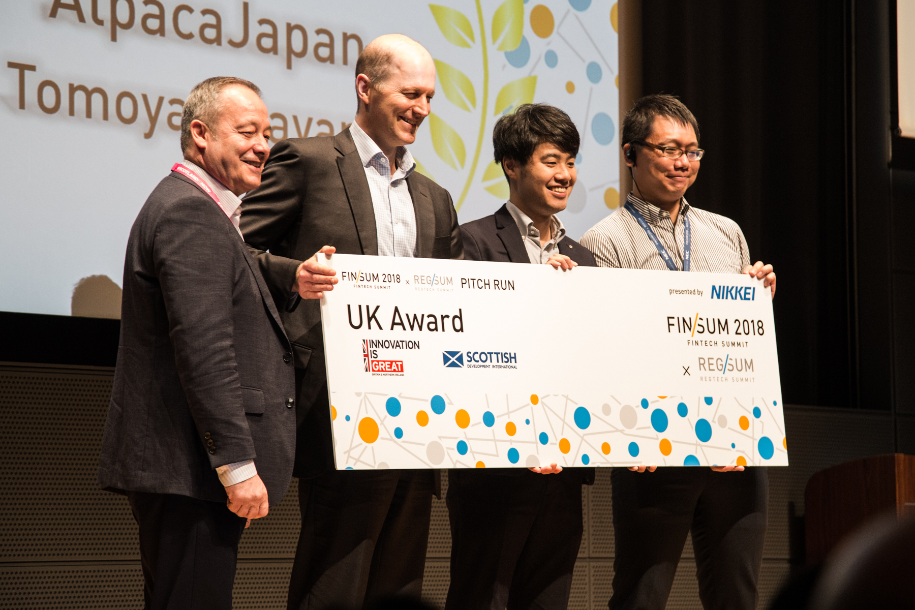FINSUM×REGSUM 2018 スタートアップピッチランにてUK Awardを受賞！