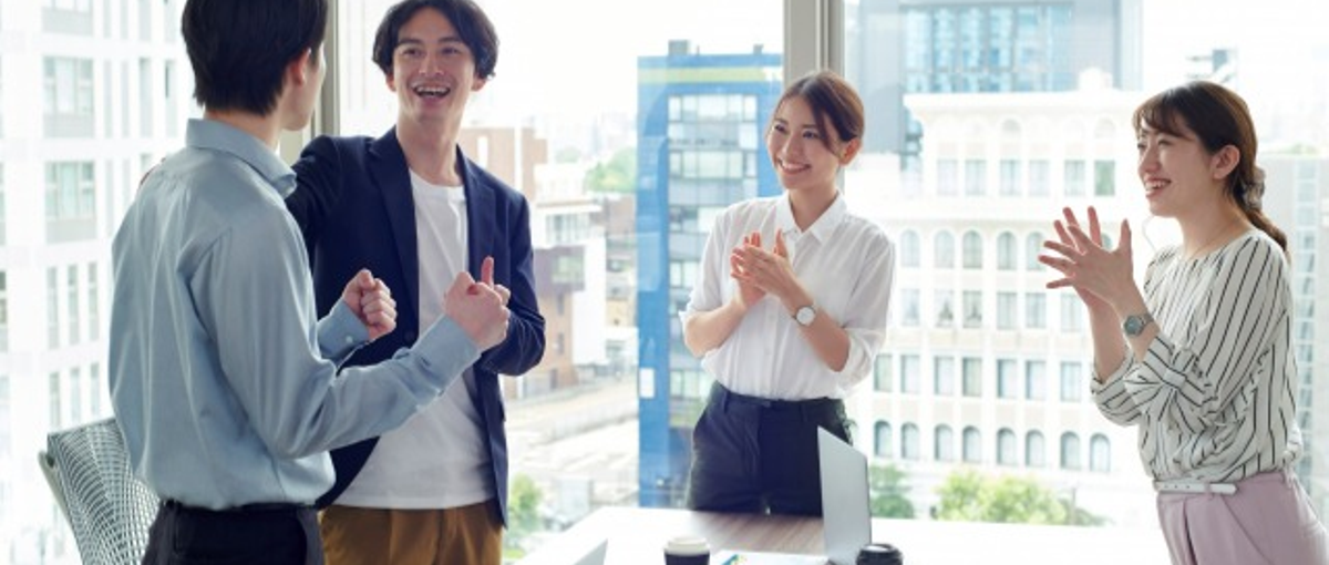 教育に強いイニシエート。経験ゼロからエンジニアを目指す方を歓迎します！