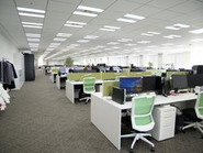 東京都港区赤坂の一等地が勤務地！　広くてきれいなオフィス環境♪