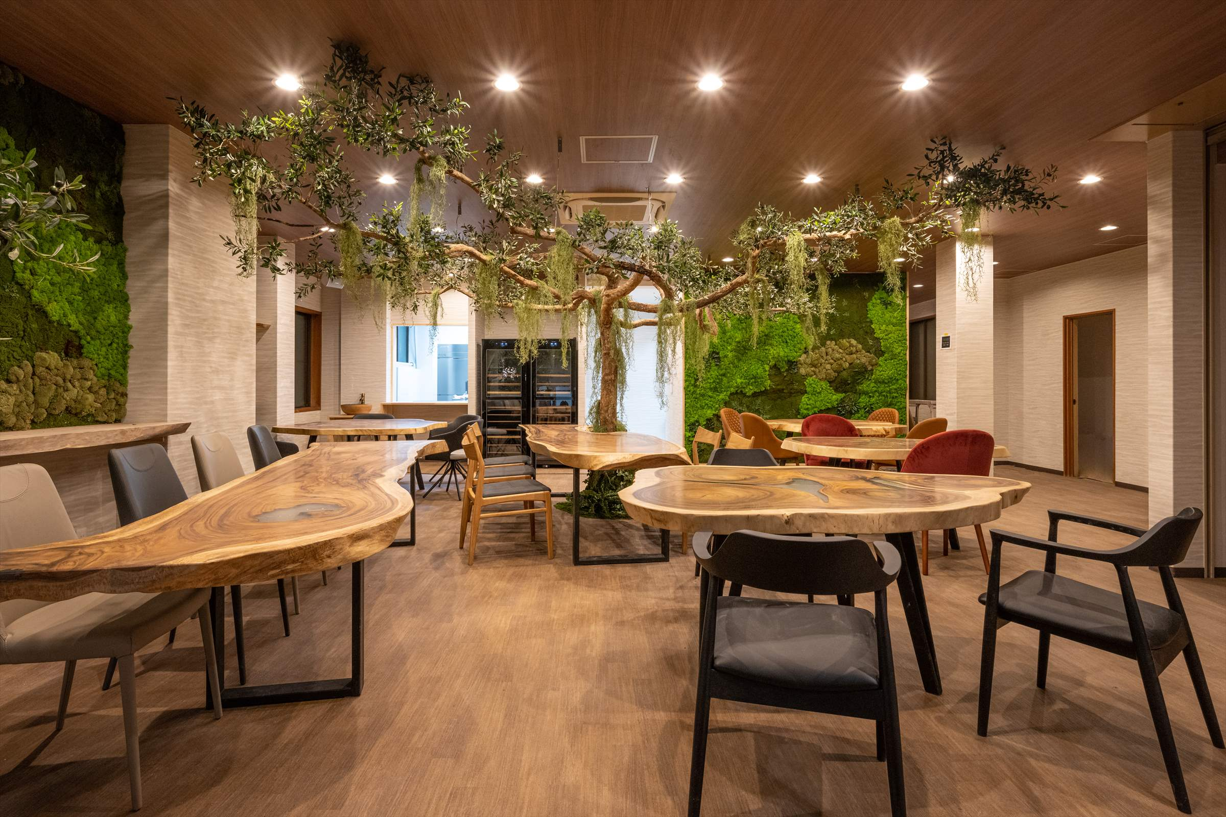 陣屋グループ 新規施設オープン! 湯村温泉 緑屋