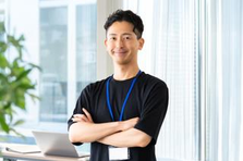 スキルを磨いて同世代に差をつけたい営業スタッフの募集！