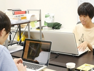 エンジニア仕事風景