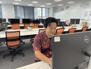 日々、メンバー同士コミュニケーションをとりながら「みんなで」業務を進めています。