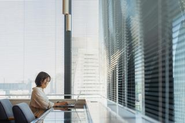 私たちの仕事は、企業が成長に集中できる環境をつくること