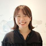 菅谷 佳名子