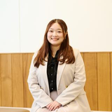二井見 明音