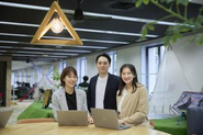 コーポレート一丸となって、会社を支えています！