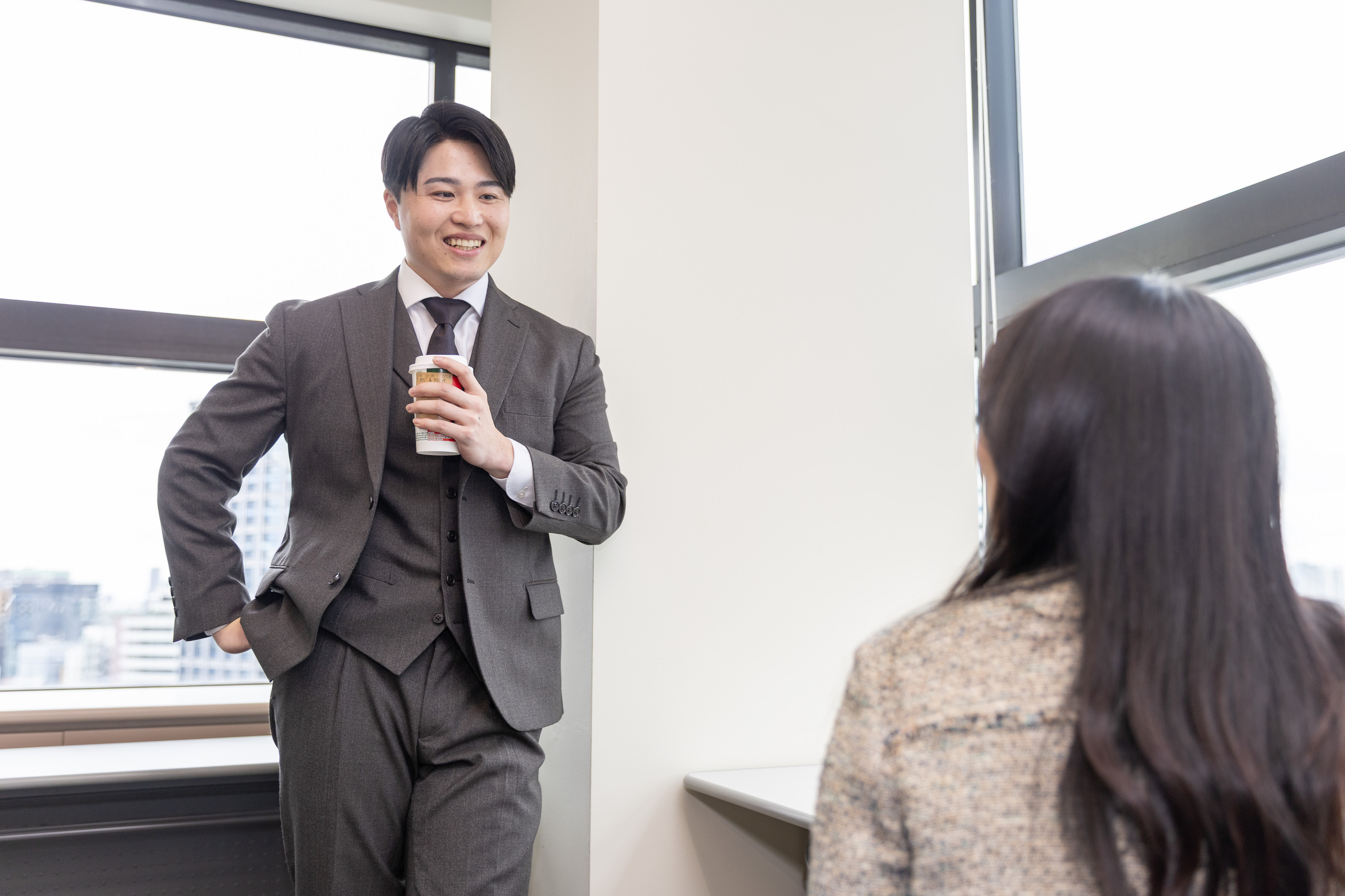 【社員インタビュー】高級車・不動産の“王道営業”からスタートアップへ。圧倒的なスピードで実現する成長ダイナミズム。