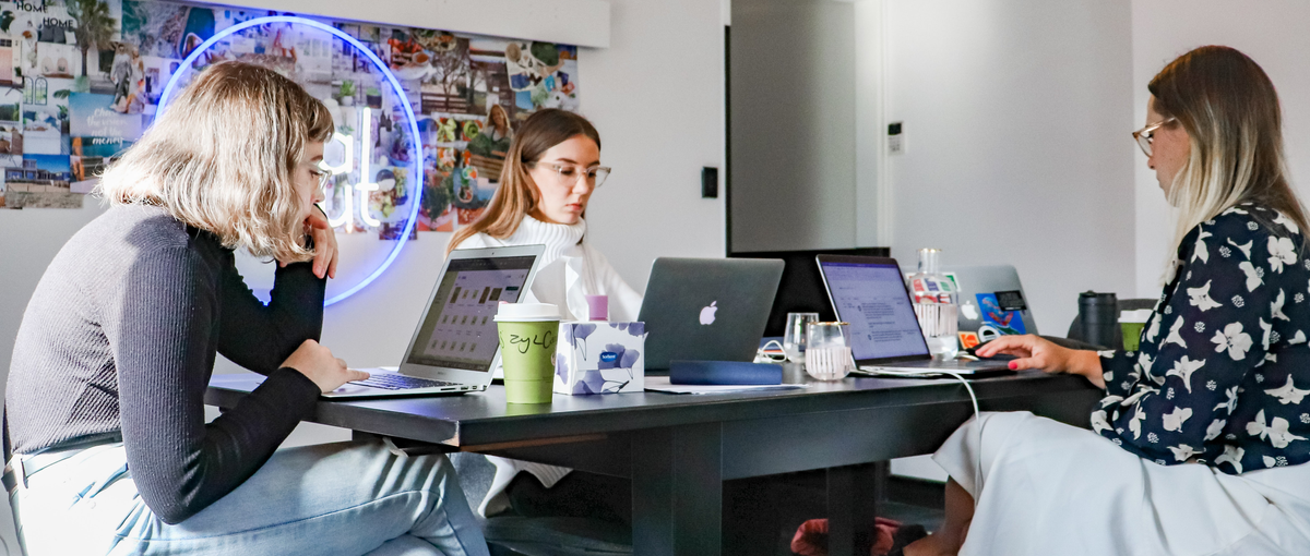 好きな場所でやりたい仕事を。一緒に挑戦できる仲間を募集中！！