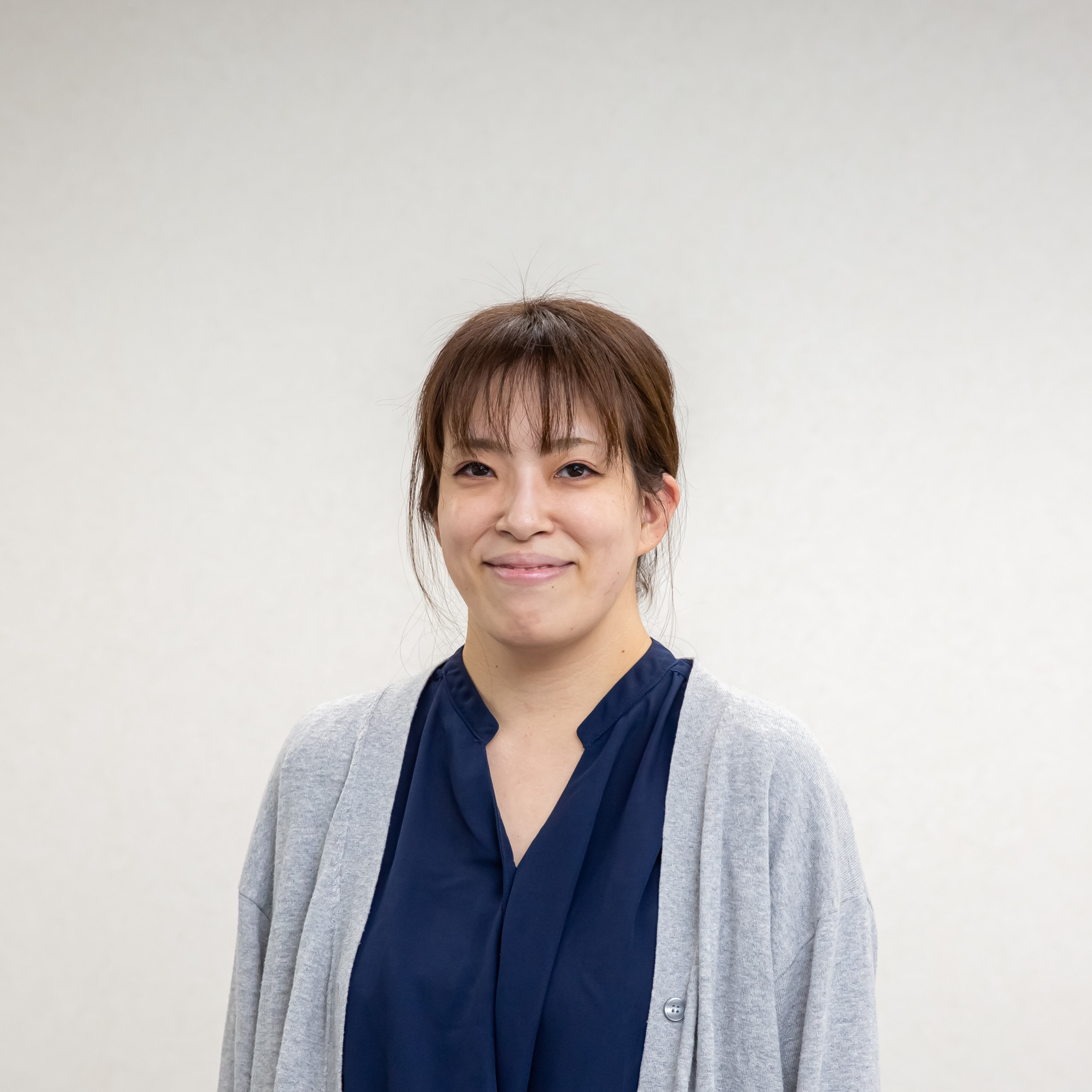新田 詩織