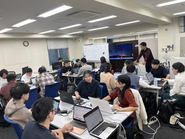 未経験者がプロになれる勉強会は、IT技術の勉強だけに非ず！ビジネスにおけるマインドから育成しています。多角的な学びがあり必ず目指すエンジニアになれます！