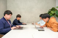 凡庸な広告スキルに終止符を。市場価値が高いマルチプレイヤーへ