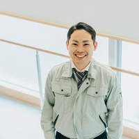 尾中 優さんのプロフィール