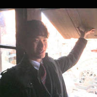 成山 正周さんのプロフィール