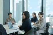 平均年齢29.8歳 若いメンバーが活躍する会社です