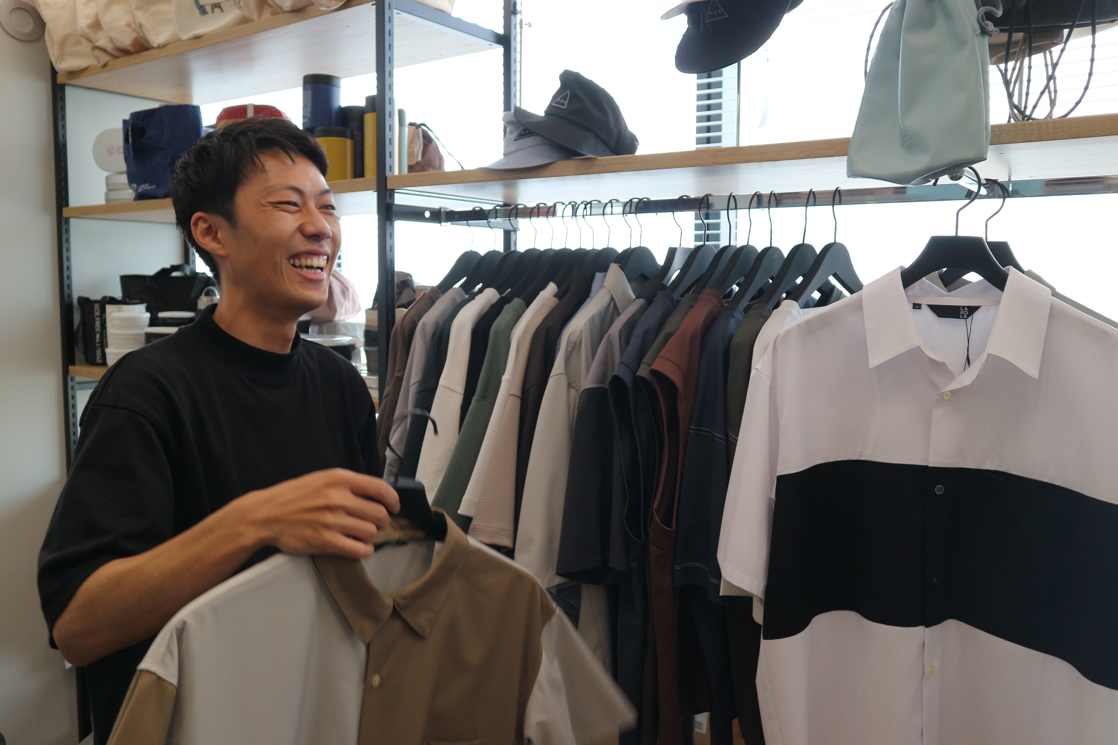 ライフスタイルブランドLAKOLE ／メンズMDとして活躍する先輩社員インタビュー