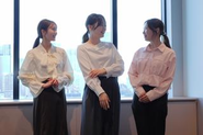 先輩・後輩関係なく、助け合いの文化が根付いています。チームで成長できる環境です！