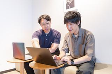 全国に社員がいるから離れてても安心｜複数拠点でUIUXを共に創造しませんか