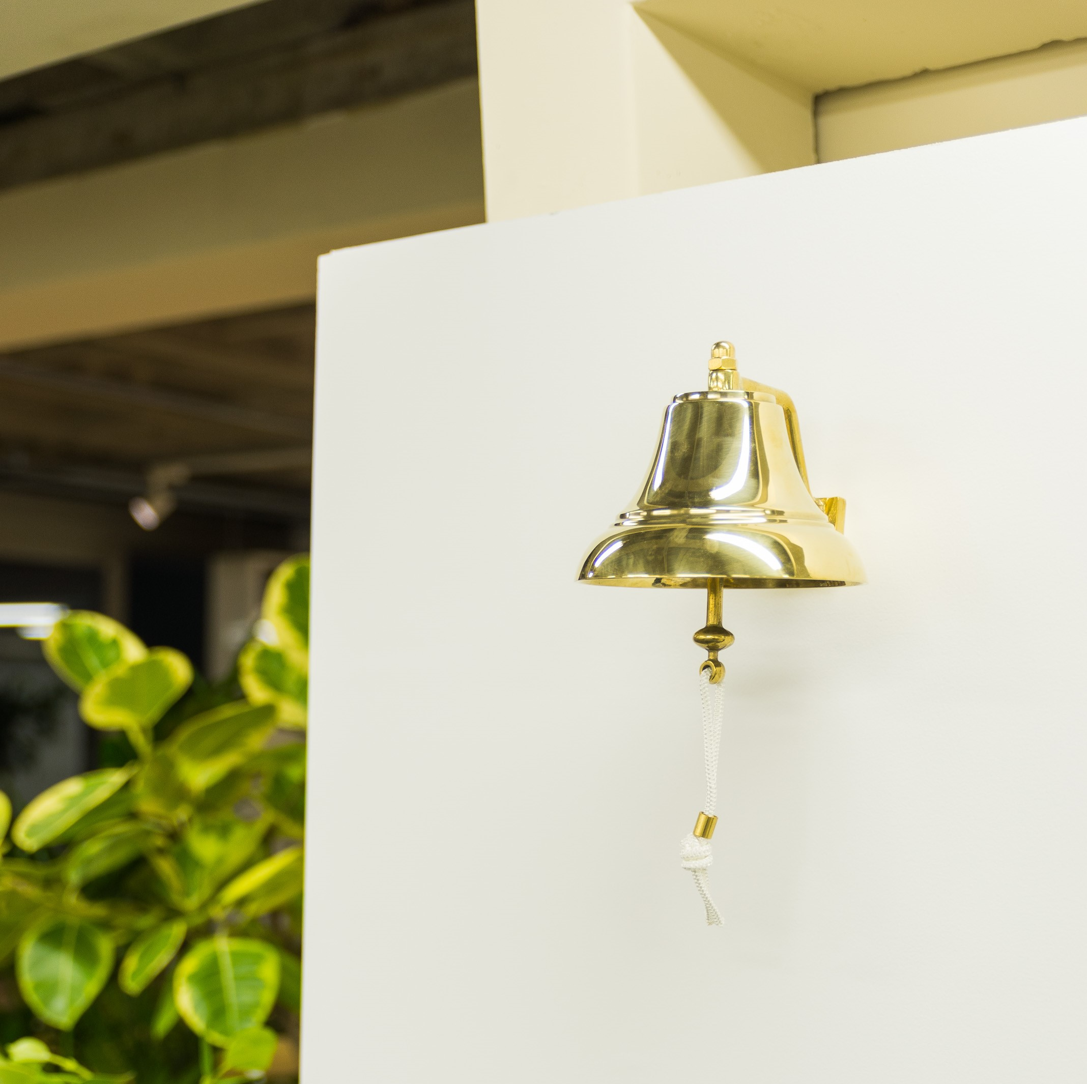 称賛の文化を支える「鐘」と、行動指針"Star Way"