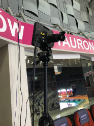 海外での実験風景