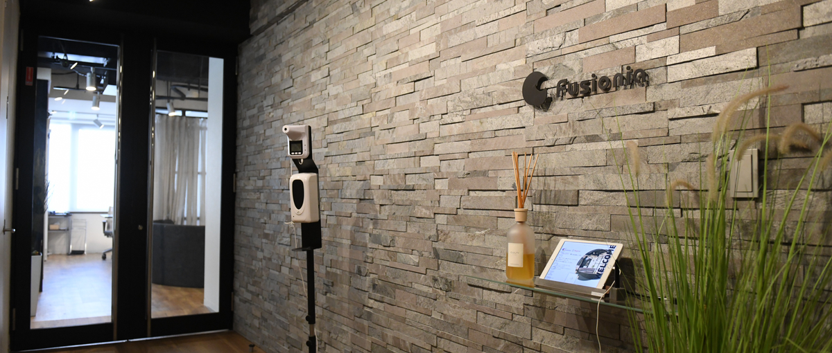 案件選択制度導入！Java、PHP、Python、Ruby…等