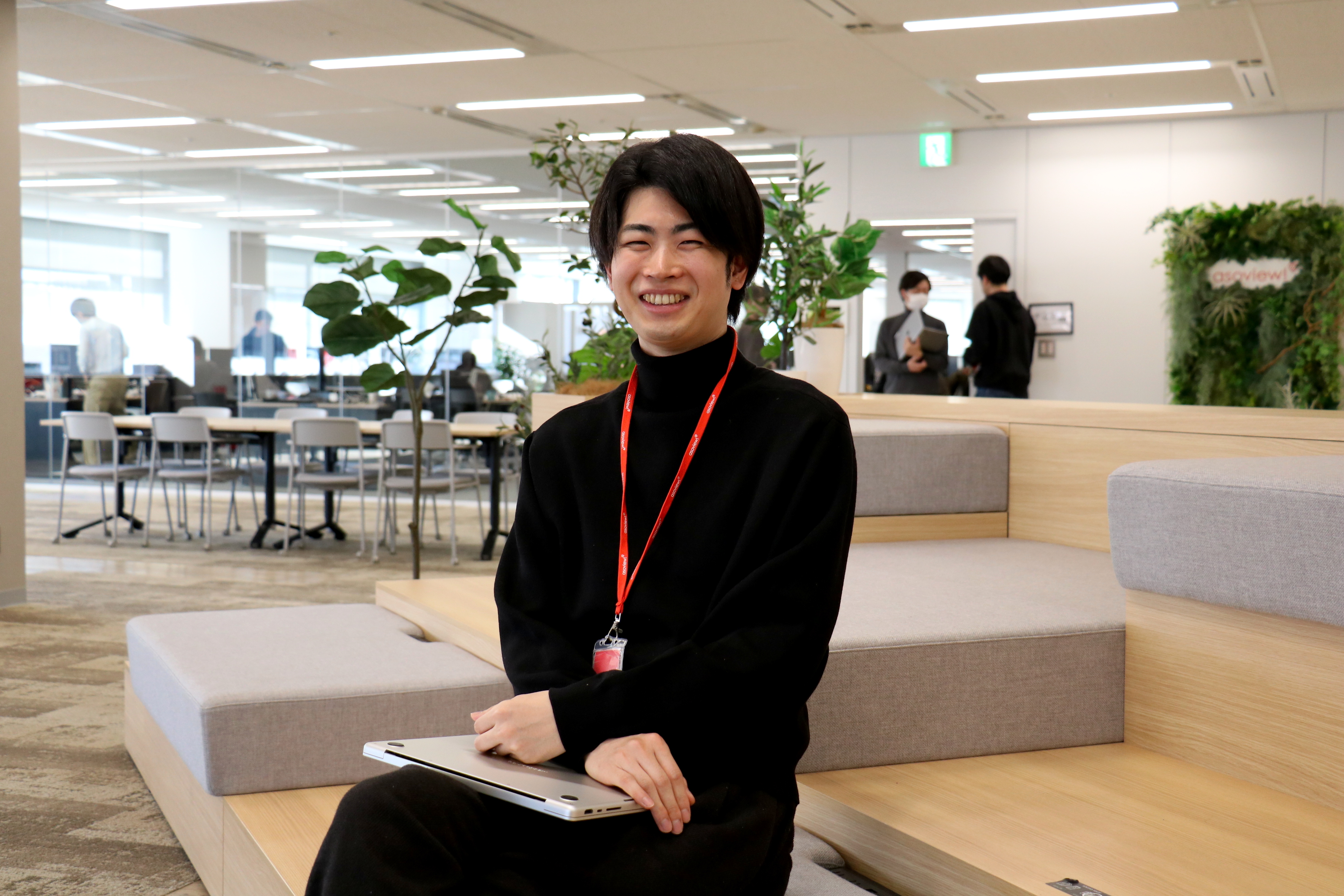 文系出身のエンジニアが語る、アソビューでのキャリアパス