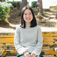 荒井 百子さんのプロフィール