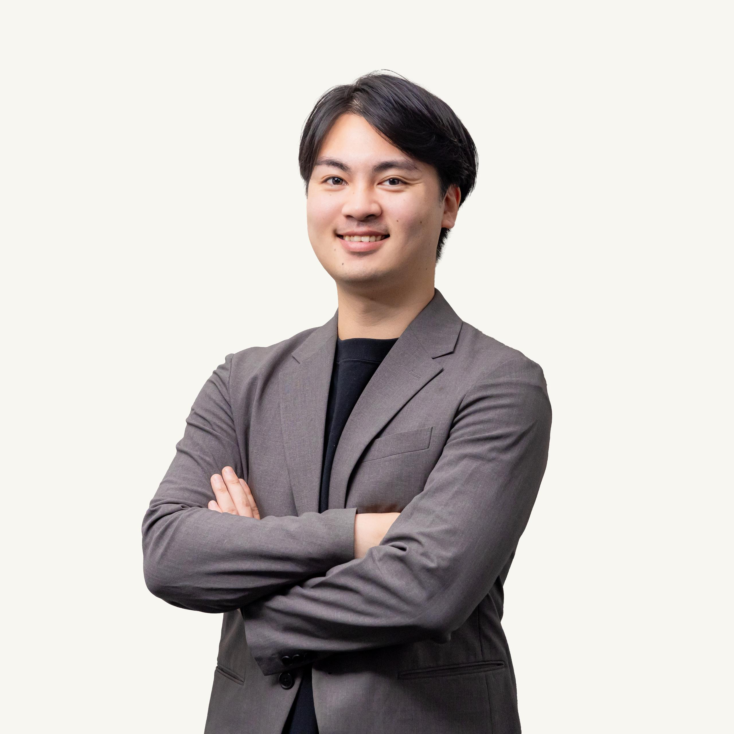牛島 央翔
