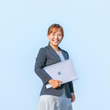 由良 映里香