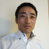 穴沢 幸二