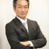 Yoshikatsu Nakamoto