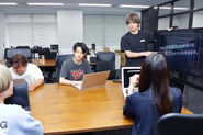 社内ミーティングの様子