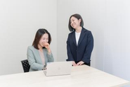 それぞれが理想のキャリアパスを描けるように、手厚い研修制度やサポート体制が整っています！