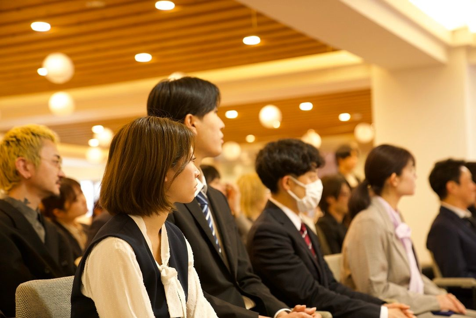 2026年度 入社式レポート｜一世を風靡した“あの先輩”がゲスト登場