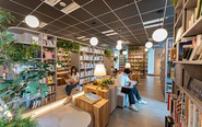 大学図書館は社員にとってリラックススペース