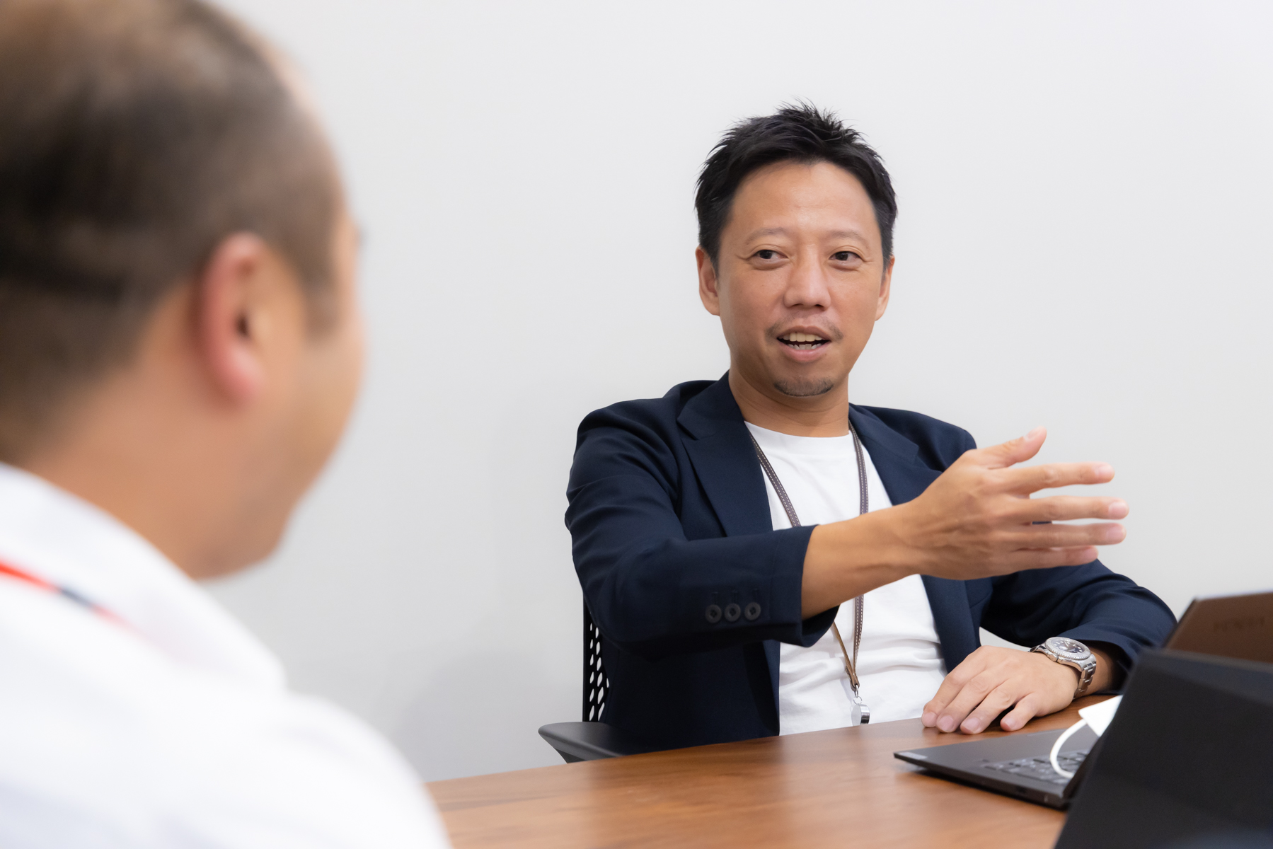 ソシアスの代表出羽を徹底解剖！全社員から絶大な信頼を得ているその理由に迫る！