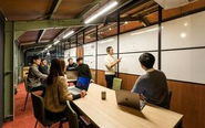 バックオフィスの様々な課題の根本的な要因は属人化にあり、と考えています。可視化に特化した自社システム「SYNUPS」を使いながら、再現性のある仕組みを創るのが得意です。