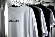 スポーツアパレルブランド『EVANE（エバン）』