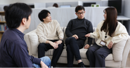 エンジニア、営業、サポートなど他部門と話す機会があります