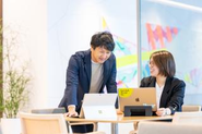 分からないことがあれば、丁寧に説明します。
