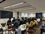 年2回の全体会議の様子